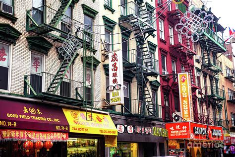 stores in chinatown nyc.